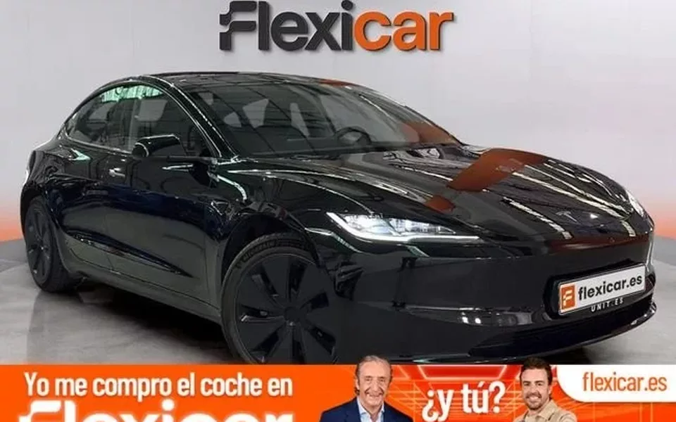 TESLA Model 3 RWD