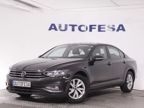 Volkswagen Passat 2.0 TDI DSG 122CV 4P # IVA DEDUCIBLE,