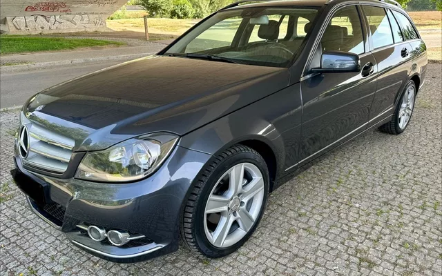 Mercedes-Benz C 220 (BlueTEC) d Station 7G-TRONIC Avantgarde