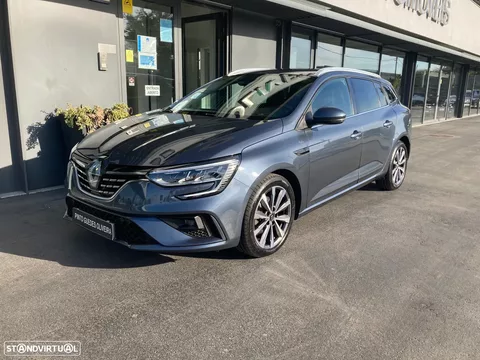 Renault Mégane Sport Tourer 1.5 Blue dCi R.S. Line