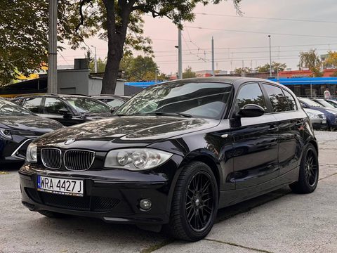 BMW E87 118i