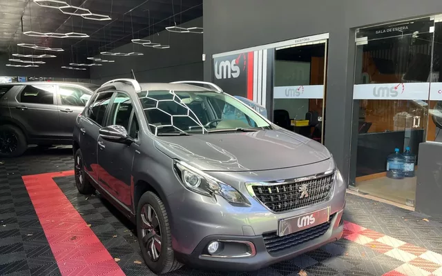 Peugeot 2008 1.5 BlueHDi Allure