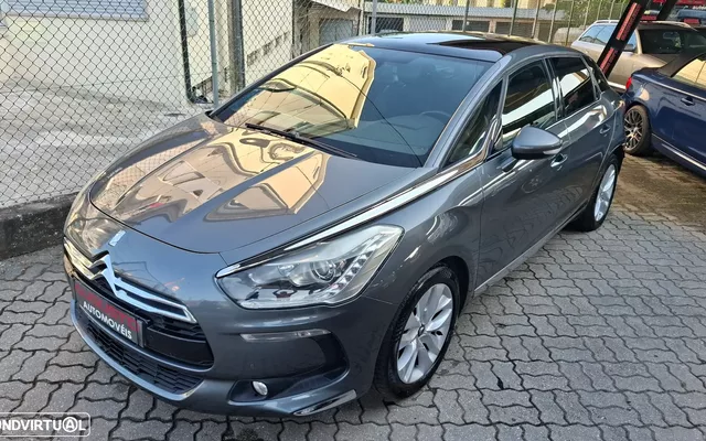 Citroën DS5 e-HDi 110 EGS6 SoChic