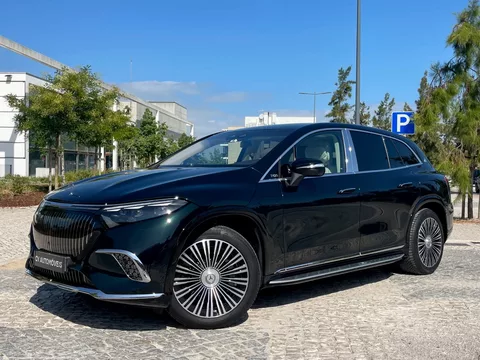 Mercedes-Benz EQS SUV Maybach 680