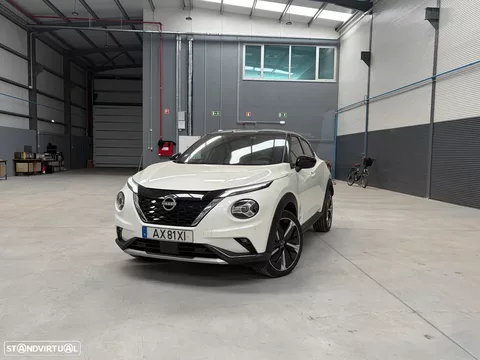 Nissan Juke 1.6 Hybrid N-Connecta Two Tone