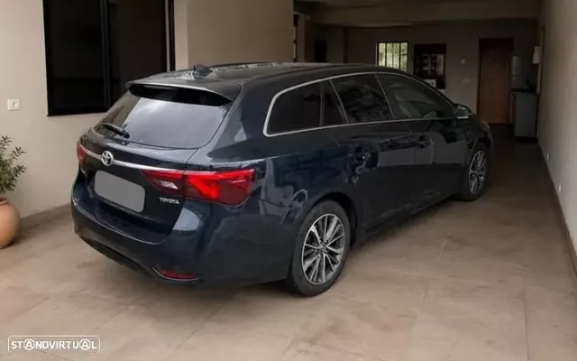 Toyota Avensis SW 2.0 D-4D Exclusive
