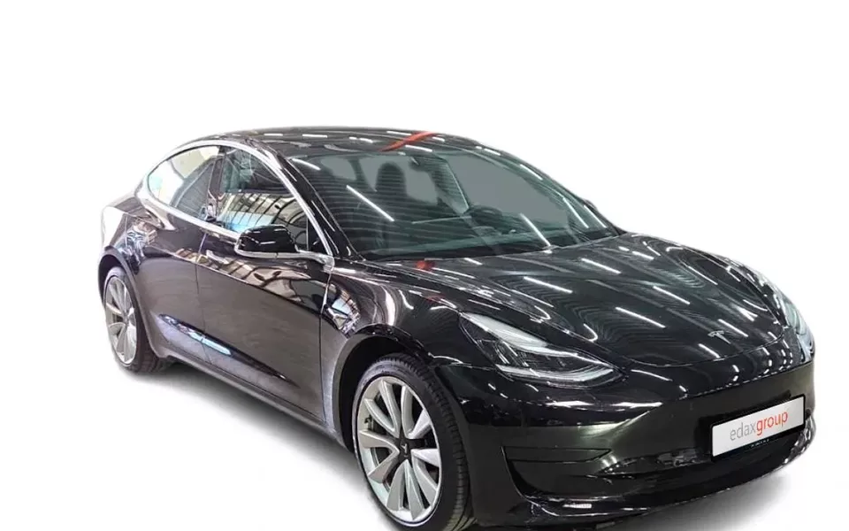 Tesla Model 3 Standard RWD Plus