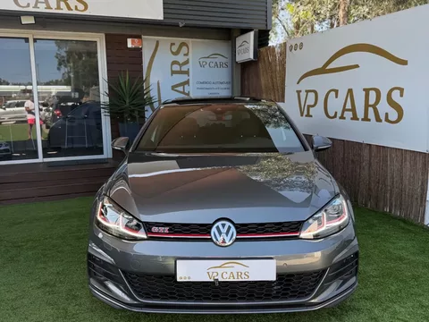 VW Golf 2.0 TSI GTI DSG Performance