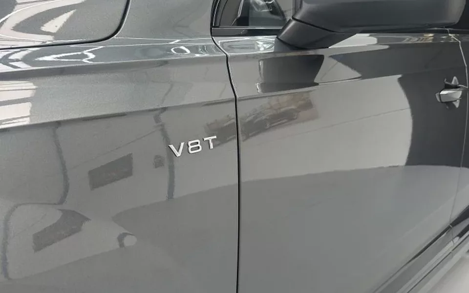 AUDI Q7 SQ7 4.0 TDI quattro tiptronic