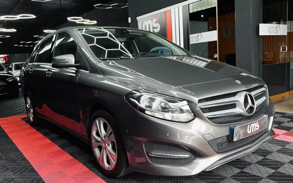 Mercedes-Benz B 180 d Style