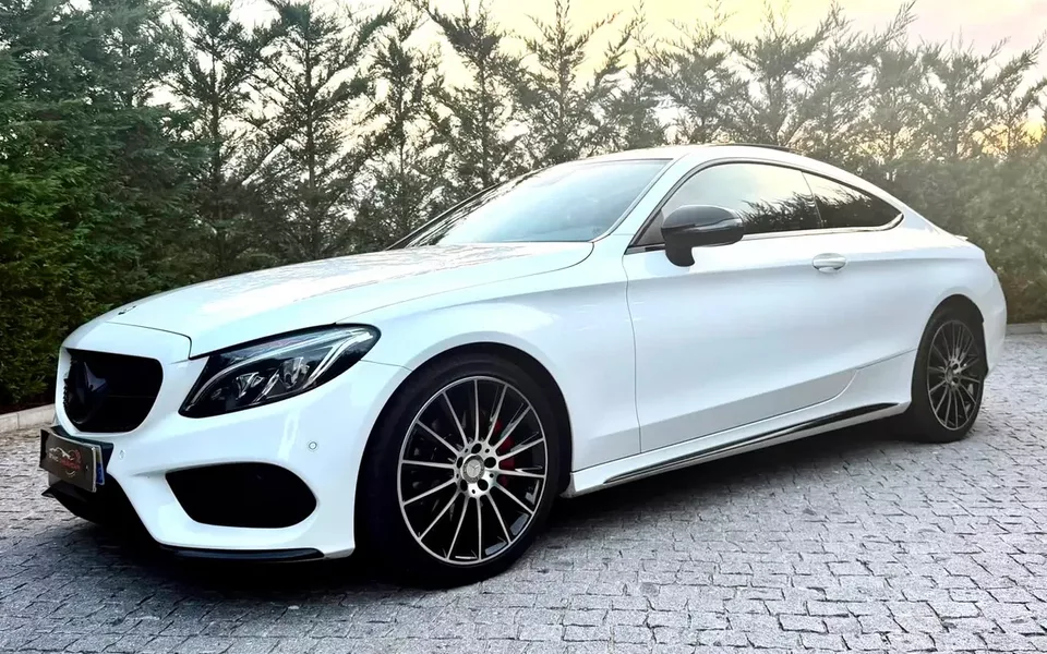 Mercedes-Benz C 220 d 9G-TRONIC AMG Line
