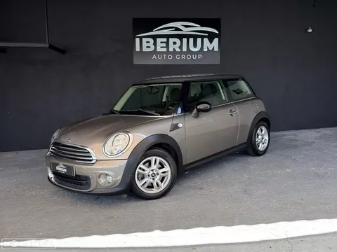 MINI 3 Portas One