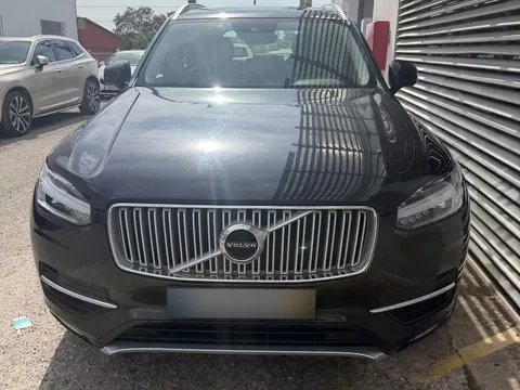 Volvo XC 90 2.0 D4 Inscription