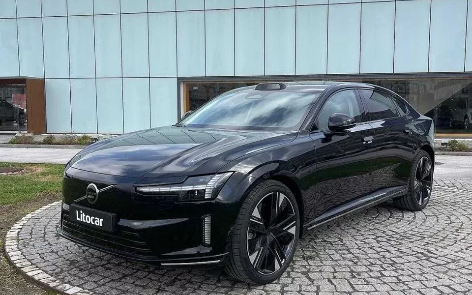 Volvo ES90
