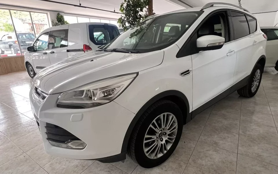 FORD Kuga Kuga 2.0TDCi Titanium 4x2 140