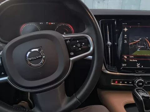 VOLVO V90 Cross Country V90 Cross Country D4 Pro AWD