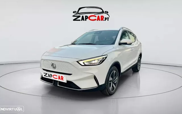 MG ZS EV 72.6 kWh Luxury OBC 11 kW