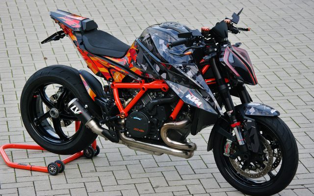 KTM 1290 Super Duke R