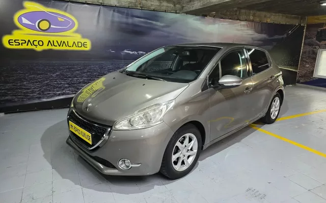 Peugeot 208 1.2 VTi Allure
