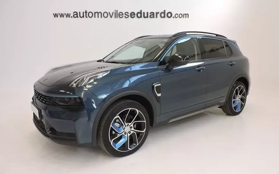 LYNK & CO 01 01 1.5T PHEV