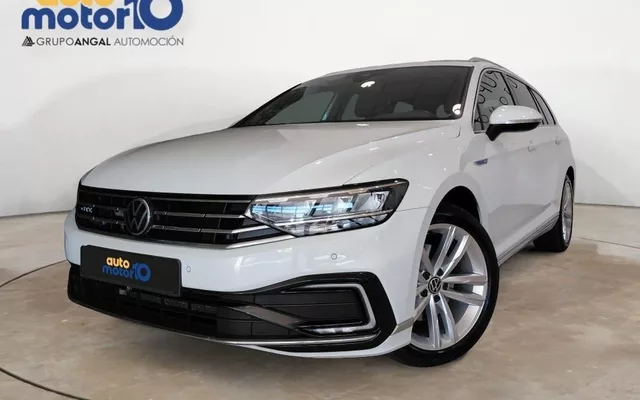 VOLKSWAGEN Passat PASSAT Variant GTE 1.4 TSI e-Power 115kW + 85kW