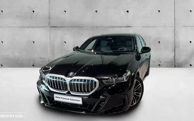 BMW 530 e Pack Desportivo M