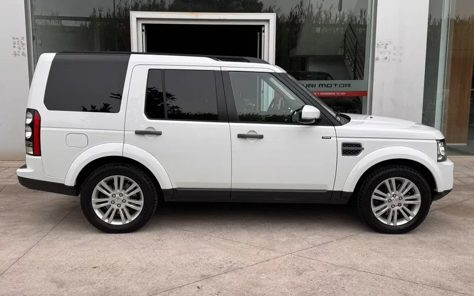 LAND-ROVER Discovery Discovery 3.0SDV6 HSE Aut.
