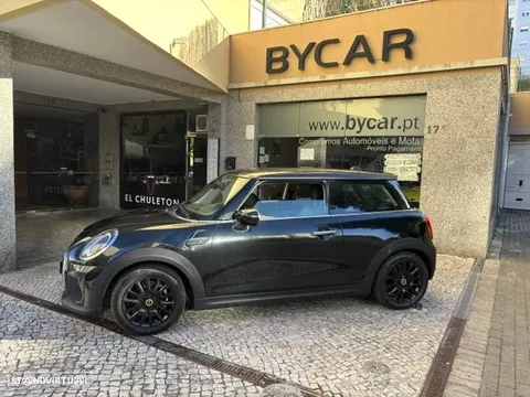 MINI 3 Portas Cooper E Classic S