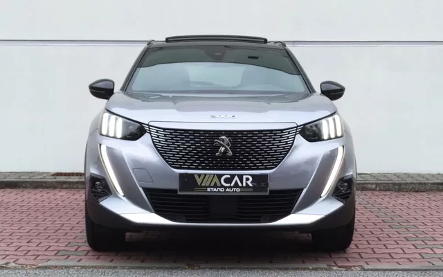 Peugeot e-2008 GT