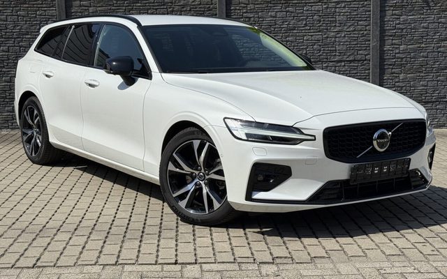 Volvo V60 B4 Plus Dark Automaat