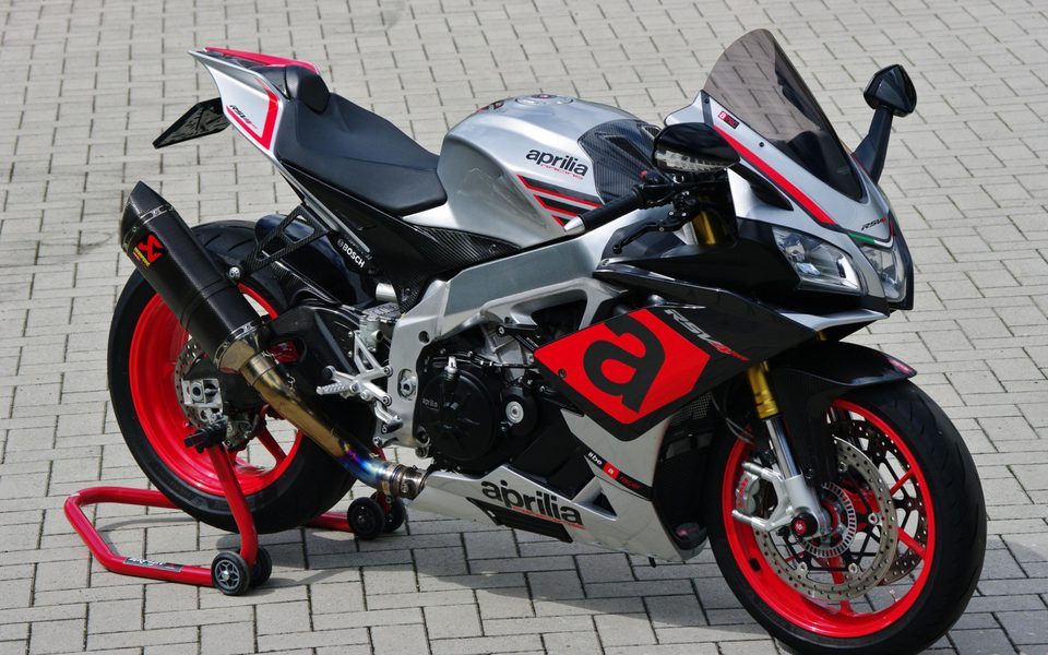 Aprilia RSV 4 RR