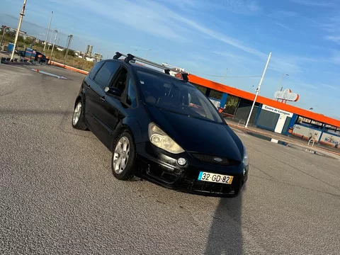 Ford S-Max 2.0 TDCi Titanium 7L