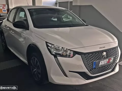 Peugeot e-208 50 kWh Active
