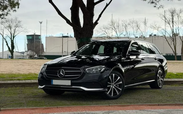 Mercedes-Benz E 300 de 9G-TRONIC Avantgarde