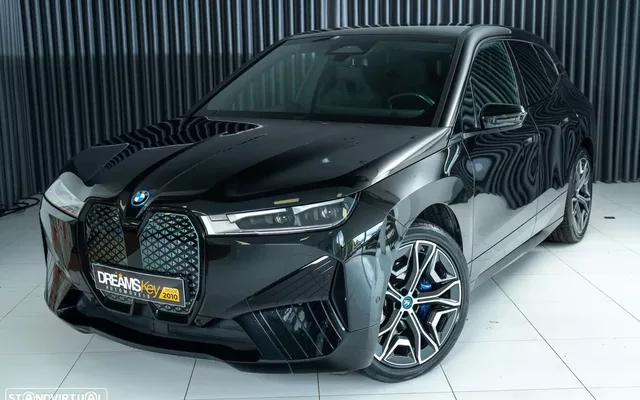 BMW iX xDrive 50 Pack Desportivo