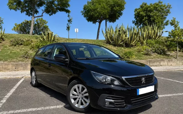 Peugeot 308 SW PureTech 130 GPF EAT8 Stop & Start Allure Pack