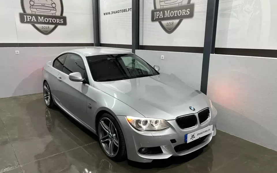 BMW 320 d Coupe Edição M