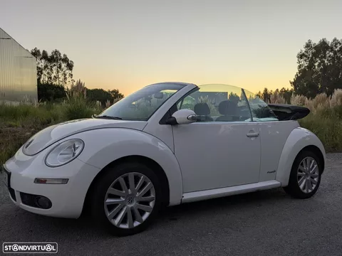 VW New Beetle