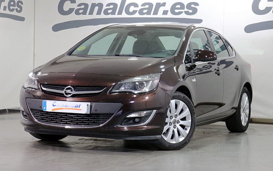 Opel Astra Sedán Excellence 1.7 CDTI 130 CV Start&Stop