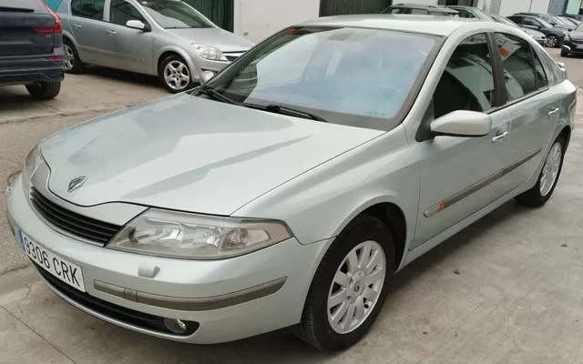 RENAULT Laguna Laguna 1.9DCi Privilege 120