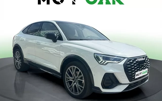 AUDI Q3 Q3 Sportback 35 TFSI Black line S tronic