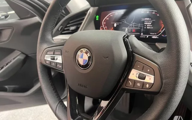 BMW Serie 1 118iA Business Corporate Sport