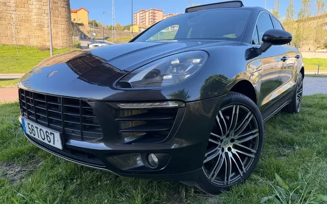 Porsche Macan S
