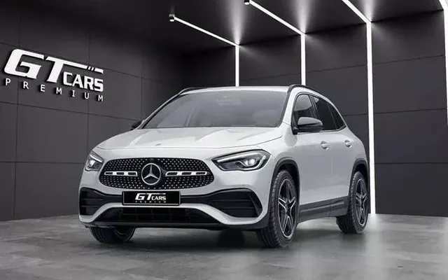 MERCEDES-BENZ Clase GLA 220D AMG 4MATIC