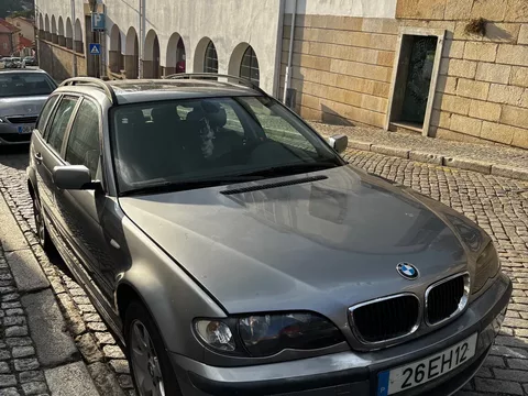 BMW 320