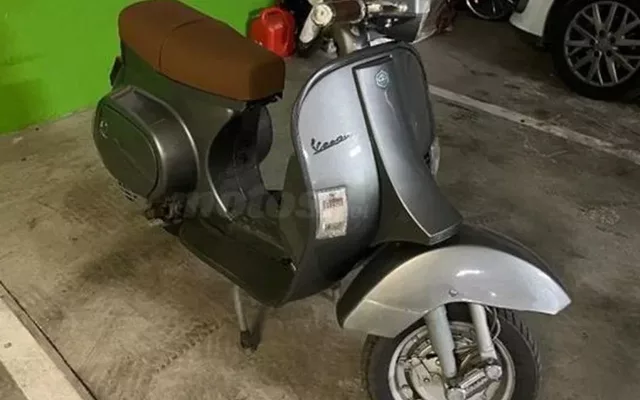 Vespa 150