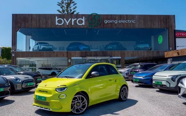 Abarth 500e Standard