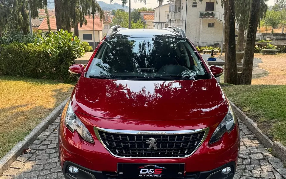 Peugeot 2008 PureTech 110 Stop&Start EAT6 Allure