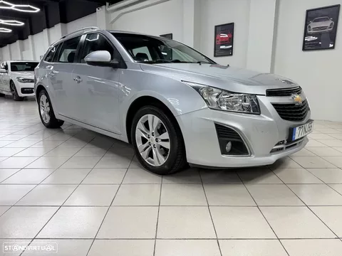 Chevrolet Cruze SW 1.7 VCDi LTZ