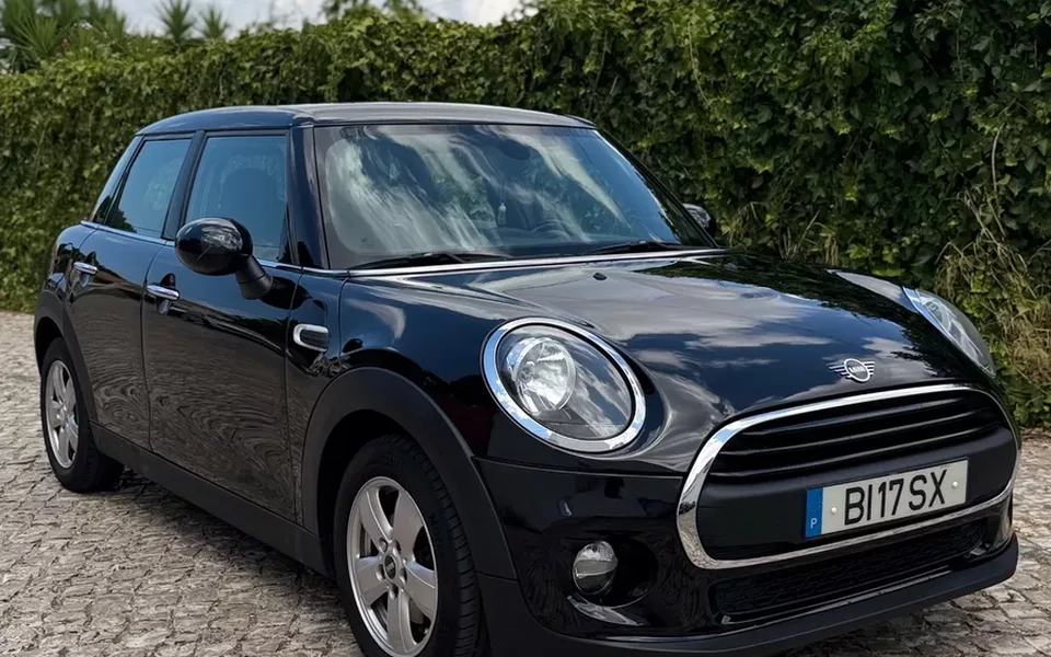 MINI 5 Portas